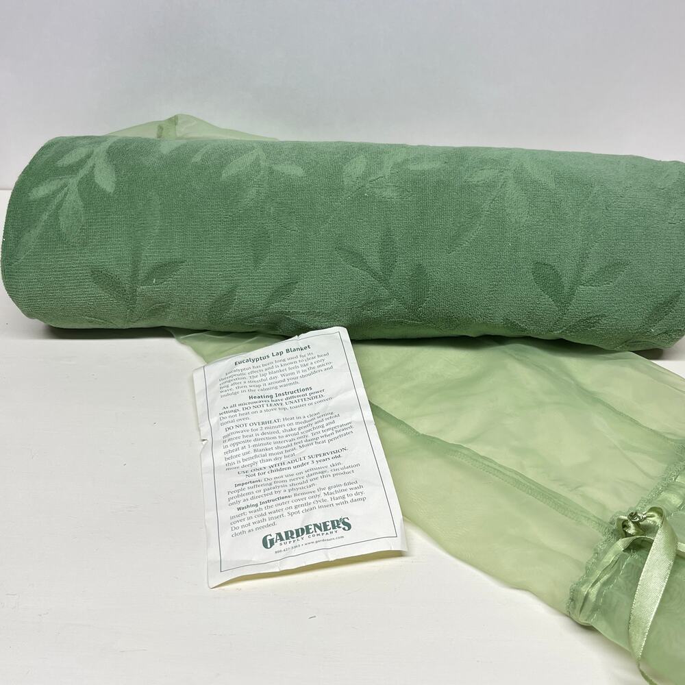 Gardeners Supply Therapeutic Eucalyptus Lap Blanket 17x42